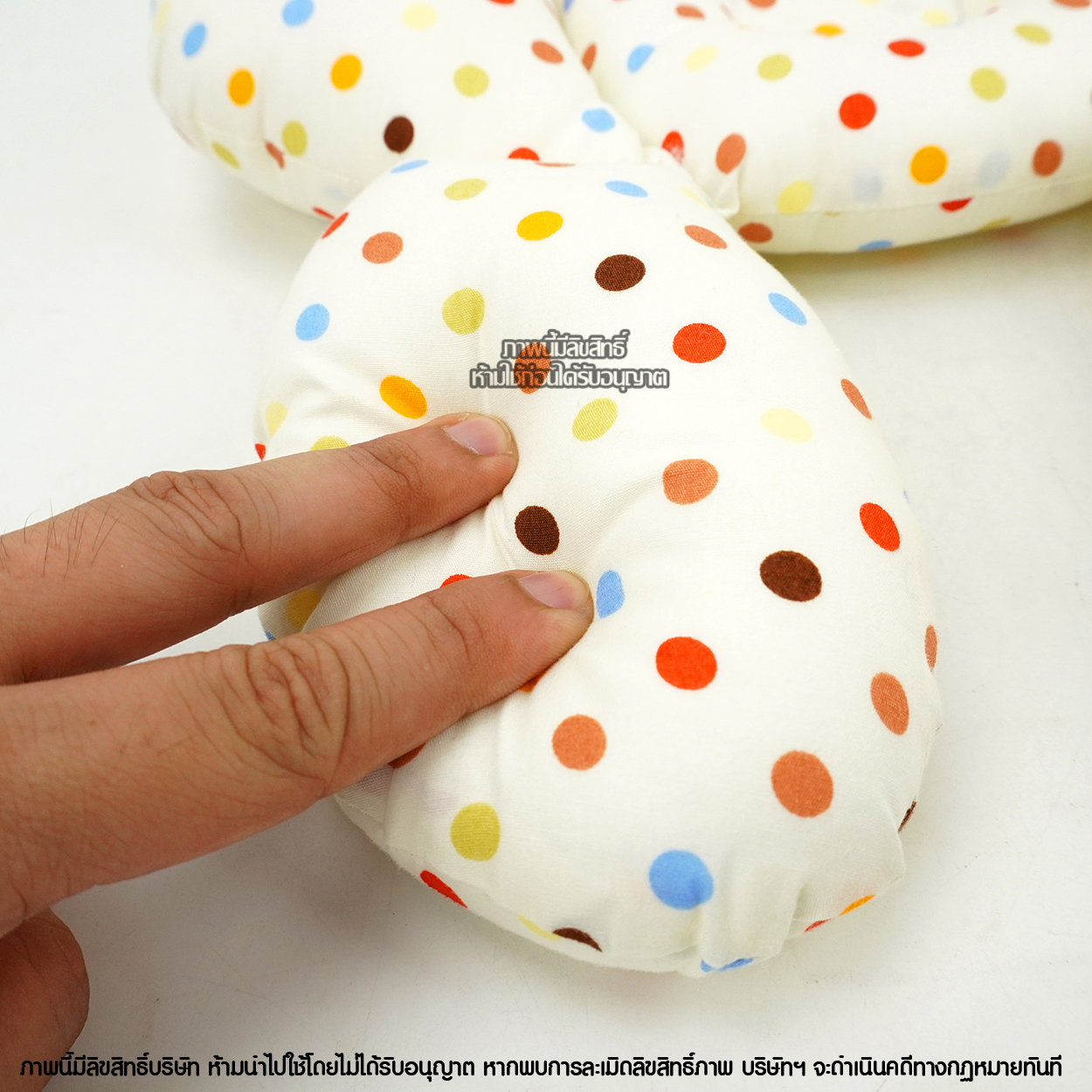 Palm&Pond หมอนหลุม รูปปู Babies Crab Pillow