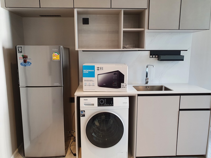 ให้เช่าคอนโด เดอะ รูม พญาไท พื้นที่ 28 ตร.ม. 1 ห้องนอน เช่า 16,000 บ/ด