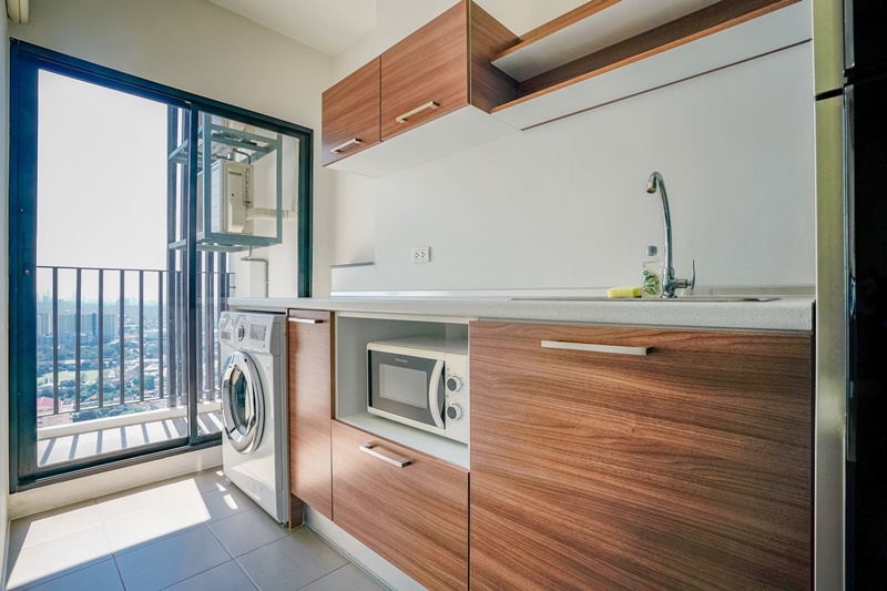 ขายคอนโด เดอะ ทรี อินเตอร์เชนจ์ พื้นที่ 36 ตร.ม. 1 ห้องนอน ขาย 3 ล้านบาท