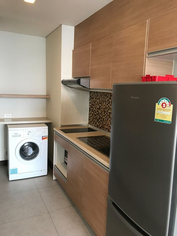 ให้เช่าคอนโด เลอ ลักซ์ คอนโดมิเนียม พื้นที่ 53 ตร.ม. 1 ห้องนอน เช่า 25,000 บ/ด