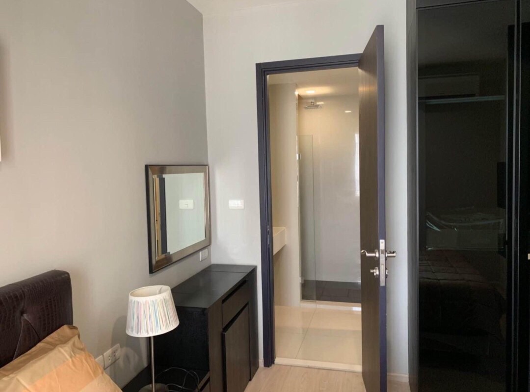 ให้เช่า คอนโด ริทึ่ม สุขุมวิท 44/1 พื้นที่ 35 ตรม. 1 ห้องนอน ราคาเช่า 22,000 บาท/เดือน