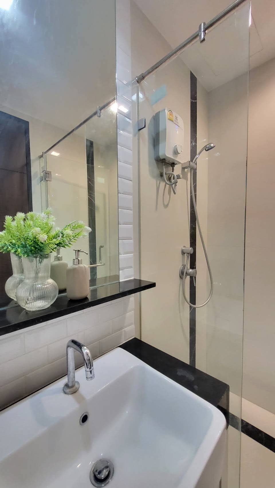 ขายคอนโด วิช ซิกเนเจอร์ มิดทาวน์ สยาม พื้นที่ 35 ตร.ม. 1 ห้องนอน ขาย 6.2 ล้านบาท