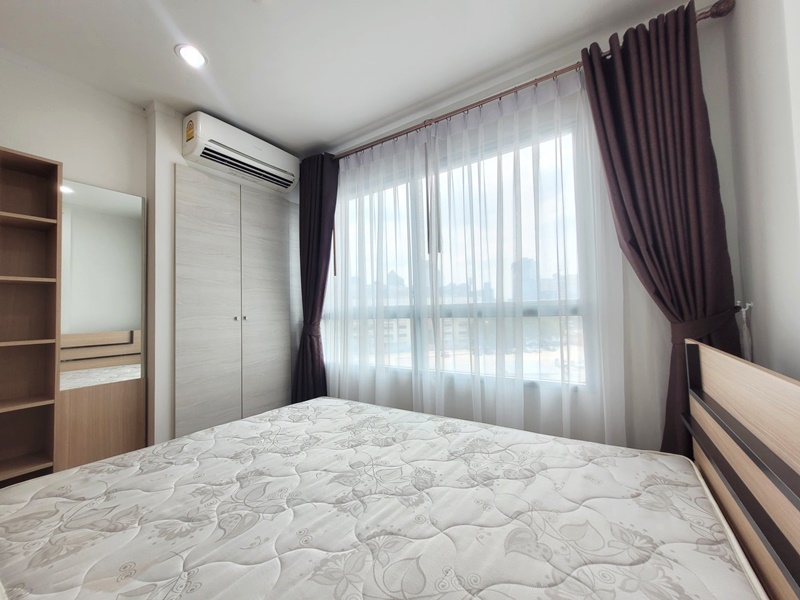 ให้เช่าคอนโด ลุมพินี พาร์ค พระราม 9–รัชดา พื้นที่ 26 ตร.ม. 1 ห้องนอน เช่า 11,000 บ/ด