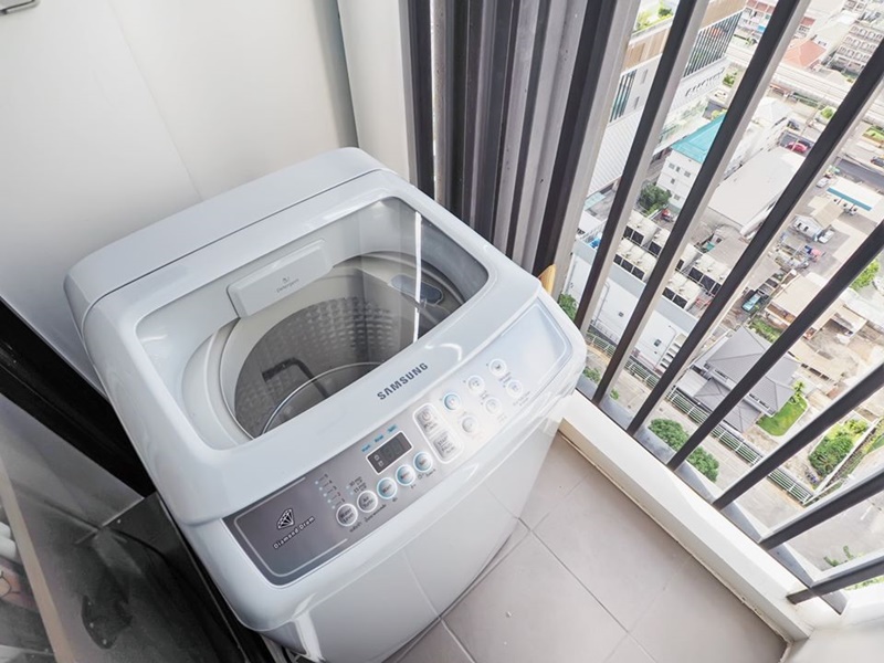 ขายคอนโด เดอะ ทรี อินเตอร์เชนจ์ พื้นที่ 23 ตร.ม. สตูดิโอ ขาย 2.06 ล้านบาท