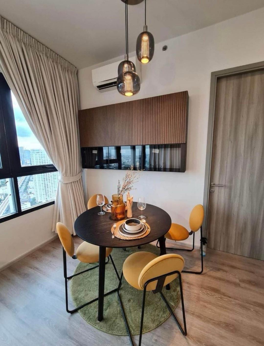 ให้เช่า ไนท์บริดจ์ ไพร์ม รัชโยธิน 53 ตร.ม 2 ห้องนอน วิวสระ ราคา 34,000 บาท/เดือน