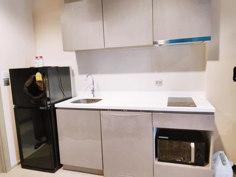 ให้เช่าคอนโด ไลฟ์ อโศก - พระราม 9 พื้นที่ 26 ตร.ม. ห้องสตูดิโอ เช่า 14,000 บ/ด