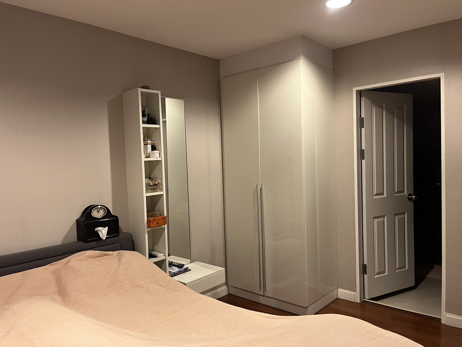 TD-M23.1 ให้เช่าคอนโด เบลล์ แกรนด์ พระราม 9 พื้นที่ 97 ตร.ม. 2 ห้องนอน เช่า 41,000 บาท