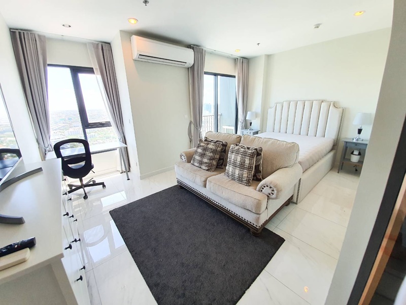 ให้เช่าคอนโด ซี เอกมัย พื้นที่ 100 ตร.ม. 3 ห้องนอน เช่า 58,000 บ/ด