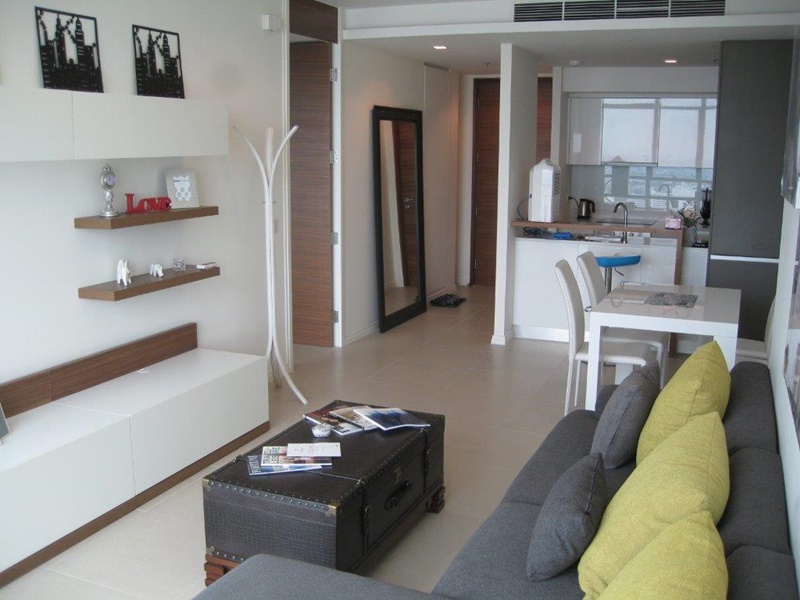 ให้เช่าคอนโด เดอะ ริเวอร์ พื้นที่ 67 ตร.ม. 1 ห้องนอน เช่า 35,000 บ/ด