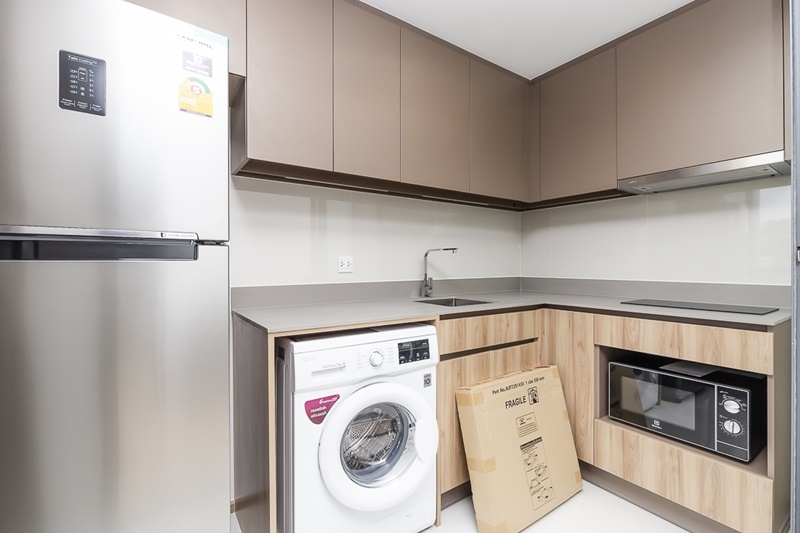 ให้เช่าคอนโด ทากะ เฮาส์ เอกมัย 12 พื้นที่ 52.68 ตร.ม. 2 ห้องนอน เช่า 32,000 บ/ด