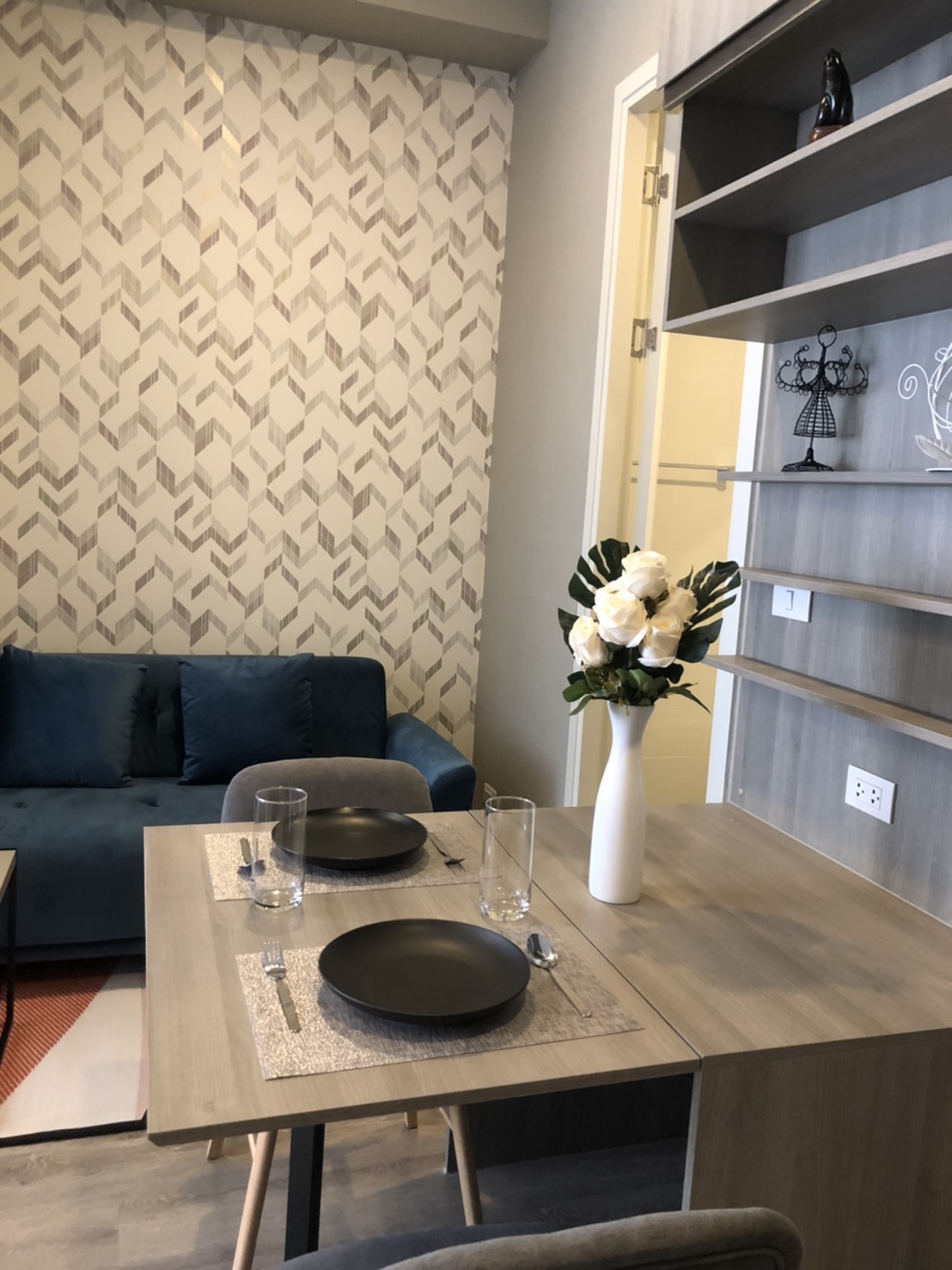 ขาย/ให้เช่า ไนท์บริดจ์ เกษตร โซไซตี้ 26 ตร.ม. 1 ห้องนอน เช่า 17,000 บ/ด ขาย 4 ล้านบาท