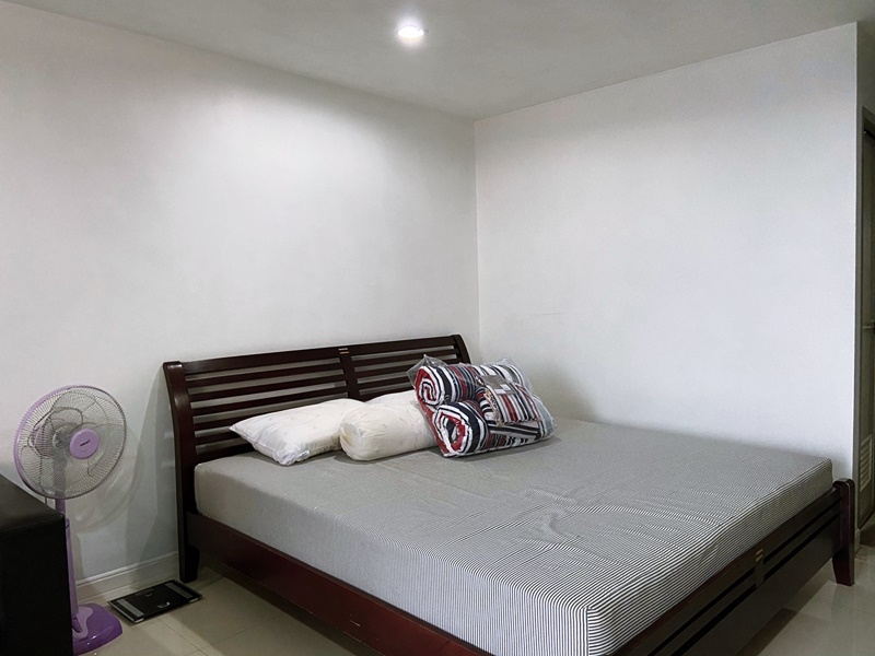 ขายคอนโด รีเจ้นท์โฮม 4 สุขุมวิท 85 พื้นที่ 30 ตรม. ห้องสตูดิโอ ขาย 1.65 ล้านบาท