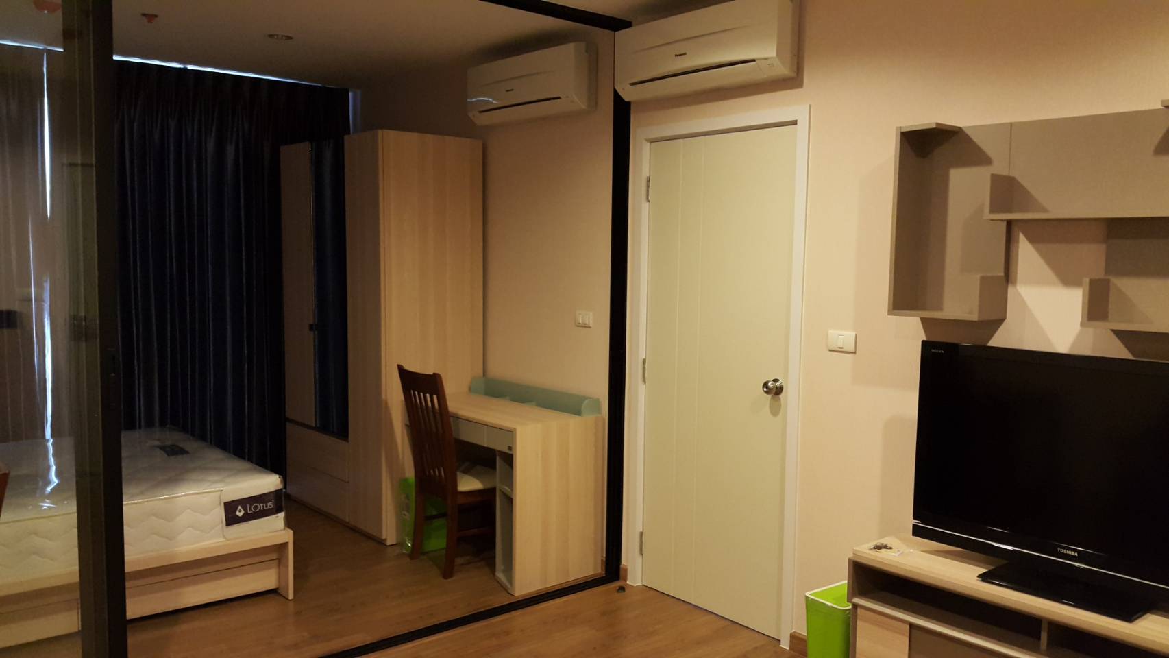 ให้เช่าคอนโด เดอะ ทรี อินเตอร์เชนจ์ พื้นที่ 35 ตร.ม. 1 ห้องนอน เช่า 12,500 บ/ด