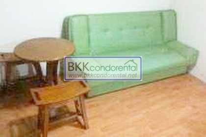 คอนโด ขาย คอนโด ลุมพินี เพลส สวนพลู-สาทร ตึก A ชั้น 7 พื้นที่ 30.42 ตรม. วิวเมือง, ห้องสตูดิโอ, BTS ศาลาแดง, MRT ลุมพินี