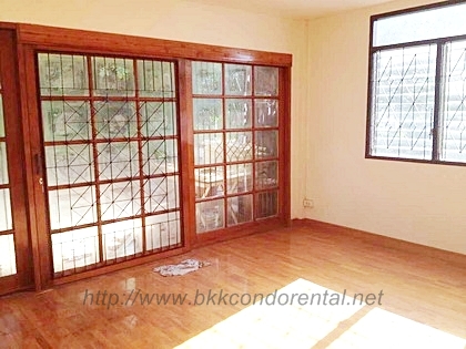 หมู่บ้าน ให้เช่า บ้านเดี่ยว 2 ชั้น หมู่บ้าน ลาดพร้าว 115 พื้นที่ 50 ตรว.