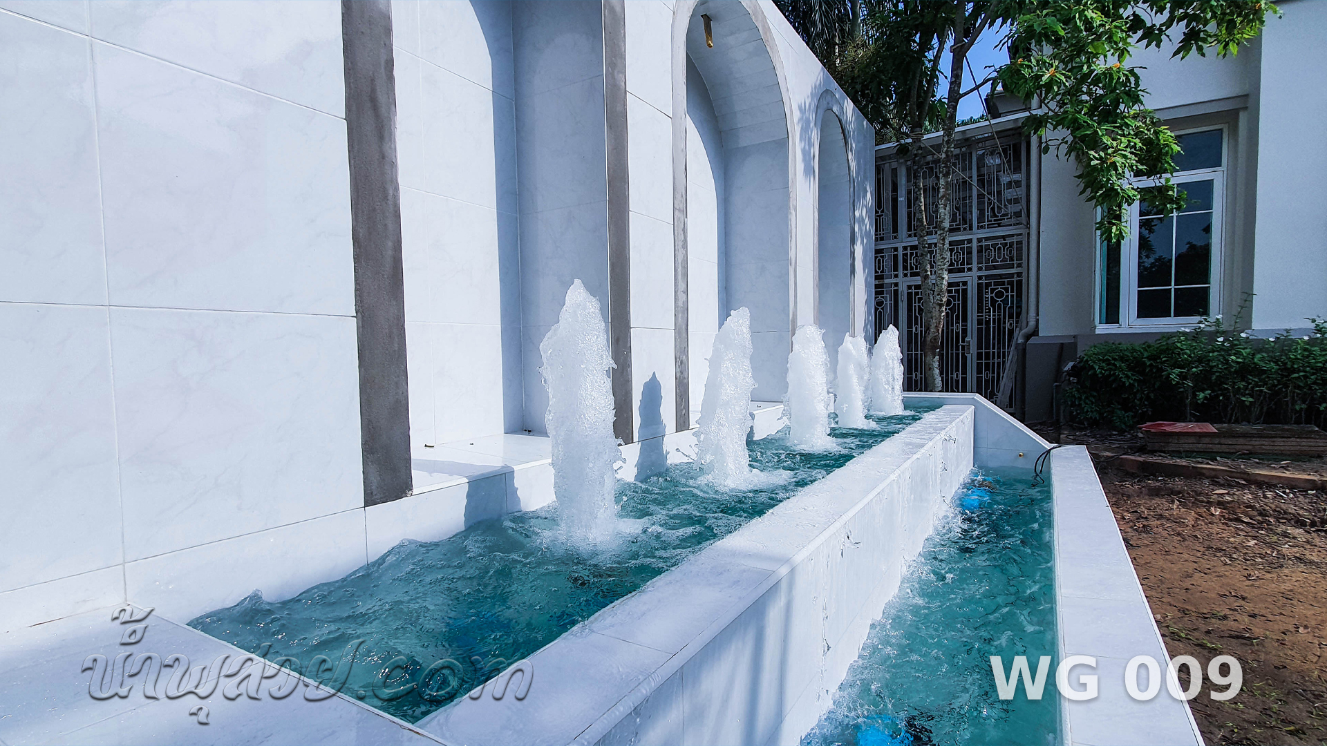 น้ำพุต้นสน บ่อน้ำล้น 2 ชั้น คุณวรรณ Grand Crystal เอกมัย-รามอินทรา