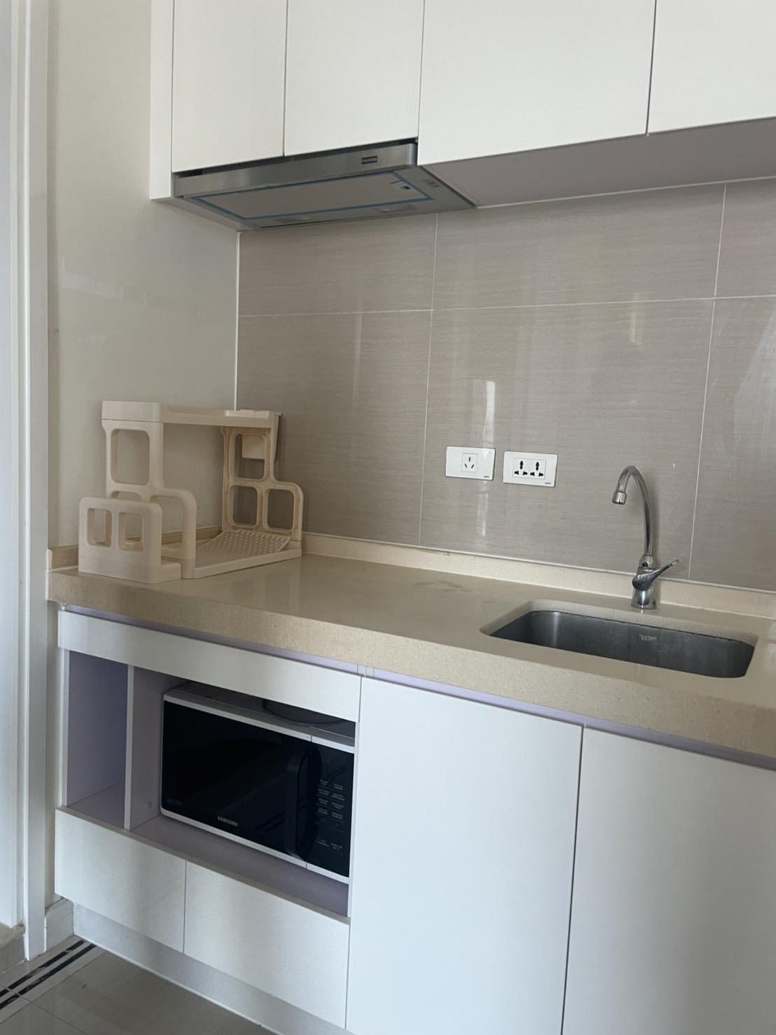 ให้เช่าคอนโด ทีซี กรีน พระราม 9 พื้นที่ 38 ตร.ม. 1 ห้องนอน