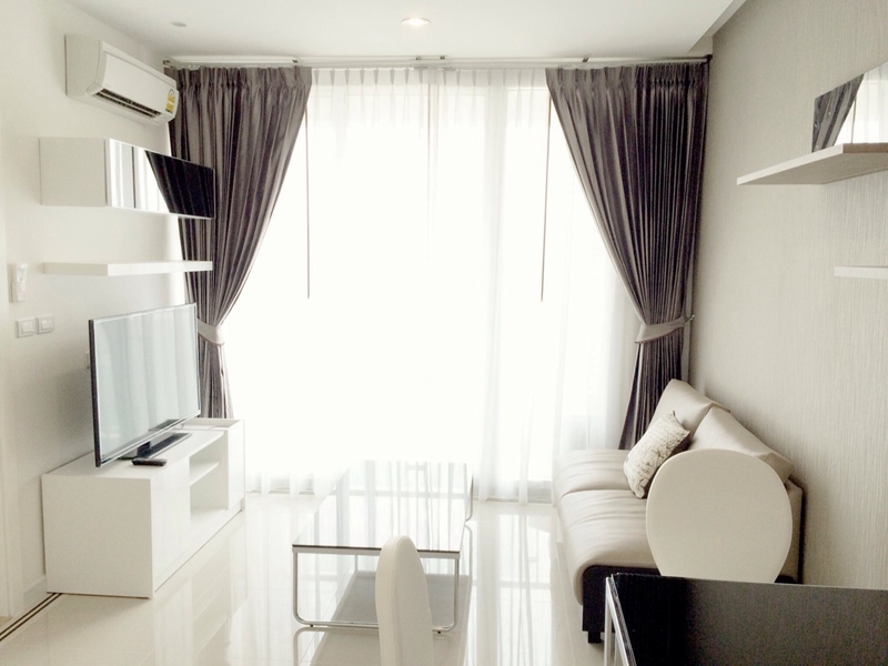 ให้เช่าคอนโด ทีซี กรีน พระราม 9 พื้นที่ 40 ตร.ม. 1 ห้องนอน เช่า 17,500 บ/ด