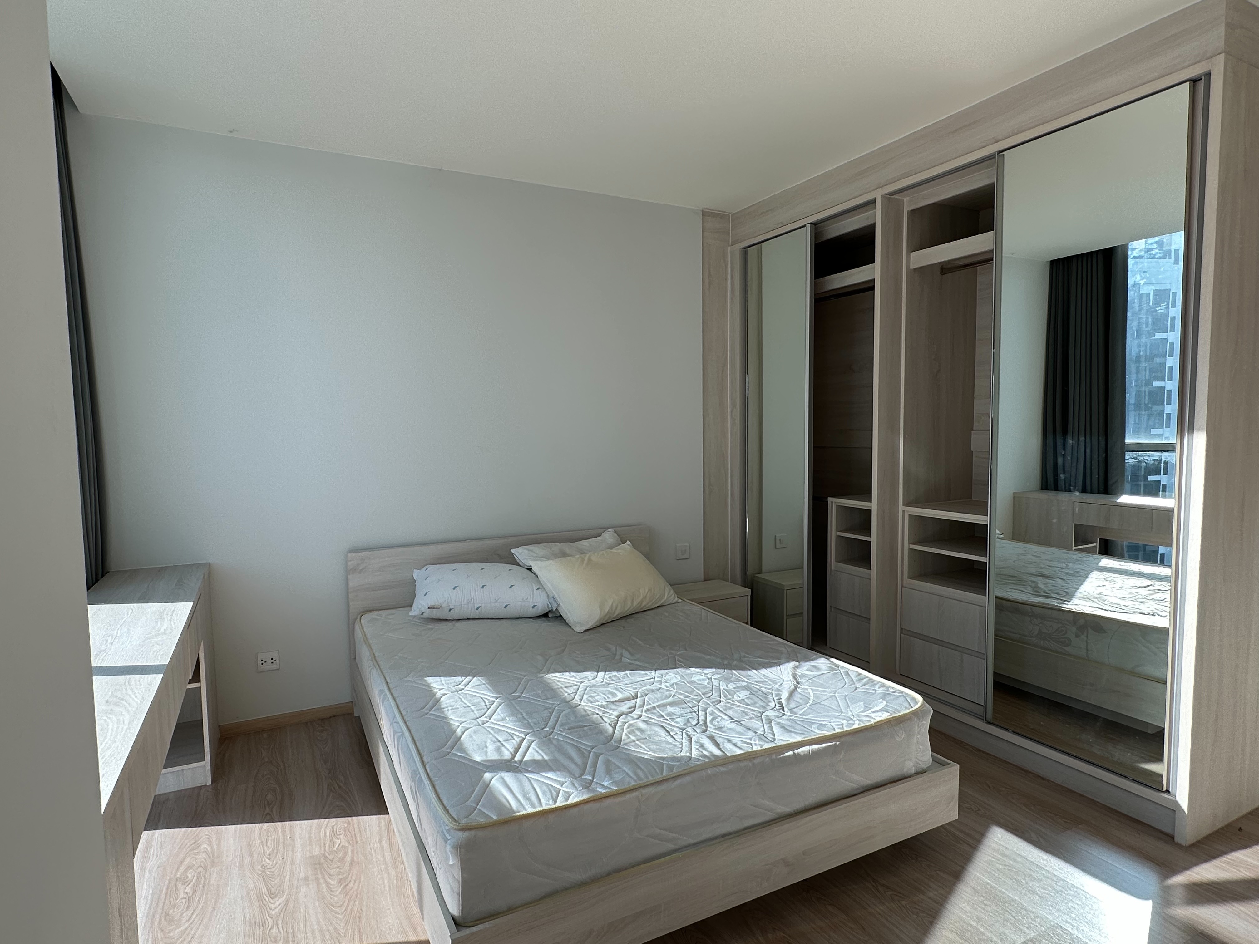 Noble Revolve รัชดา 2 ห้อง 2 ห้องนอน 2 ห้องน้ำ ขนาด 51 ตรม. ชั้น 2X-25