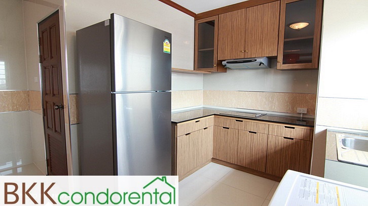 คอนโด ให้เช่า คอนโด วิวาเรียม เรสซิเดน ชั้น 3 พื้นที่ 230 ตรม. 3 ห้องนอน เช่า 50,000 บ/ด