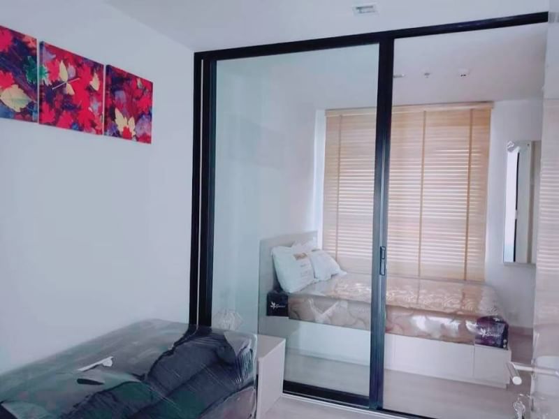 ให้เช่าคอนโด สกายไลน์ รัตนาธิเบศร์ พื้นที่ 23 ตร.ม. 1 ห้องนอน เช่า 8,000 บาทต่อเดือน