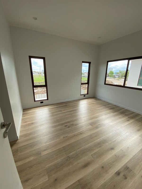 ขาย/ให้เช่าบ้านเดี่ยว 2 ชั้น ย่านบางกะปิ 77 ตรว. 4 ห้องนอน เช่า 300,000 บ/ด ขาย 32 ล.