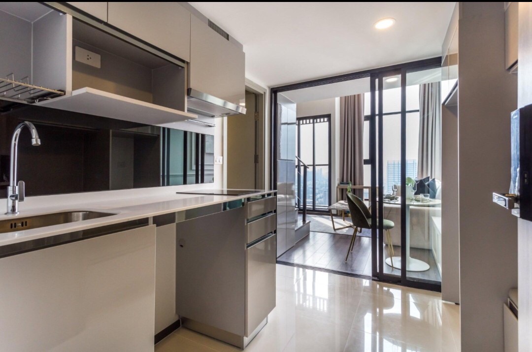 ให้เช่า ไนท์บริดจ์ สเปซ รัชโยธิน 38 ตร.ม Duplex 1 ห้องนอน ราคา 35,000 บาท/เดือน