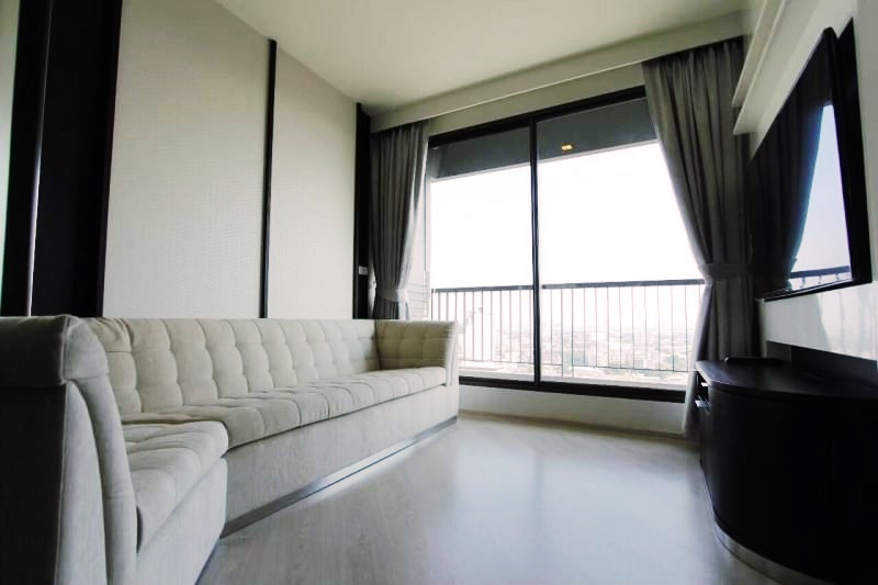 ให้เช่าคอนโด ริทึ่ม สุขุมวิท 44/1 พื้นที่ 70 ตร.ม. 2 ห้องนอน เช่า 48,000 บ/ด