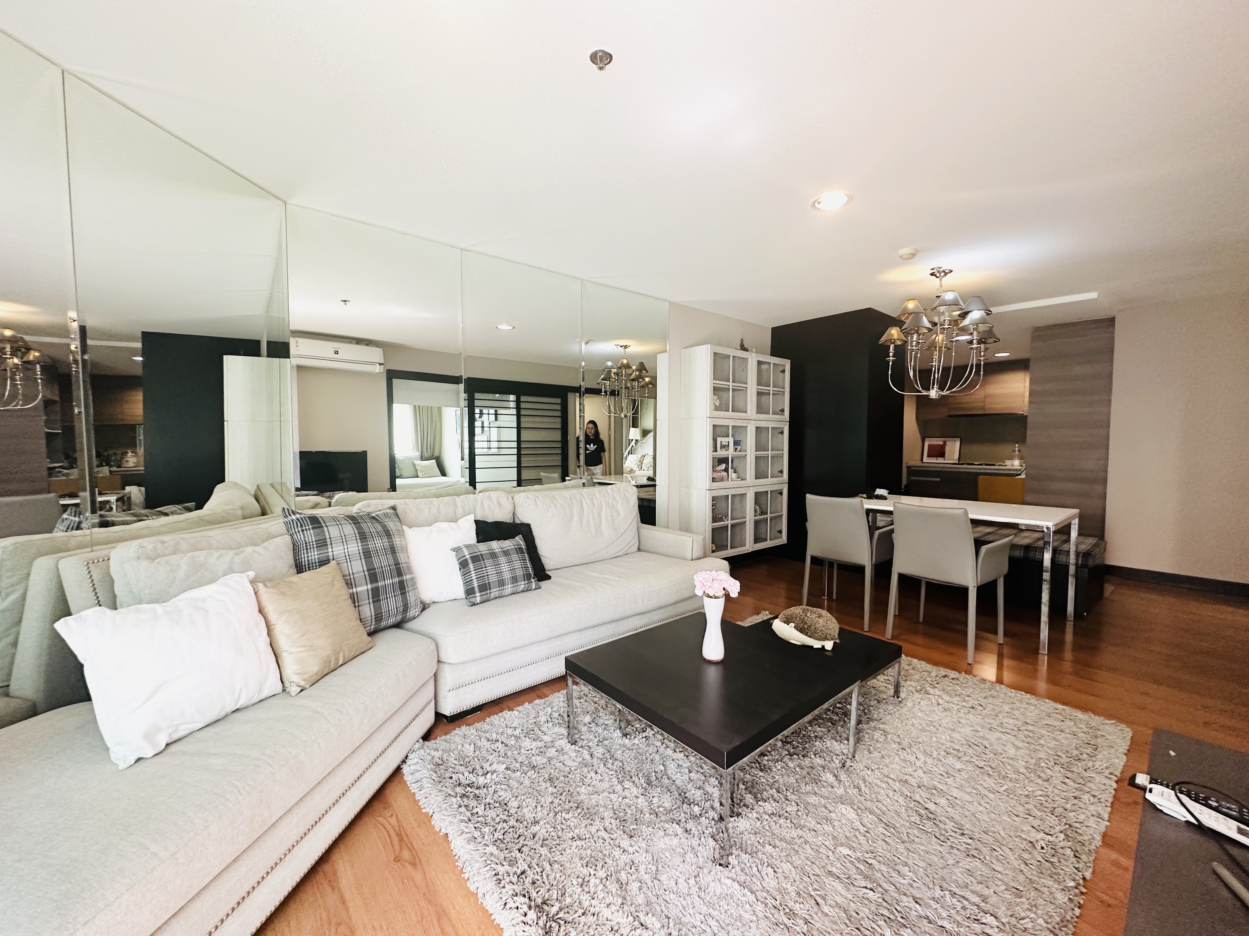 ขายคอนโด เบลล์ แกรนด์ พระราม 9 พื้นที่ 77 ตร.ม. 2 ห้องนอน ขาย 7.6 ล้านบาท