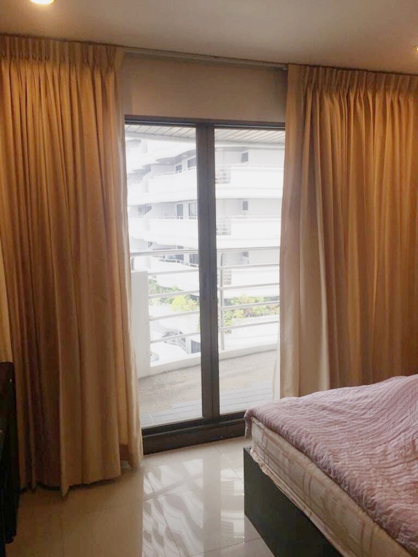 ขายคอนโด ฟลอร่า วิลล์ พื้นที่ 120 ตร.ม. 2 ห้องนอน ขาย 5 ล้านบาท