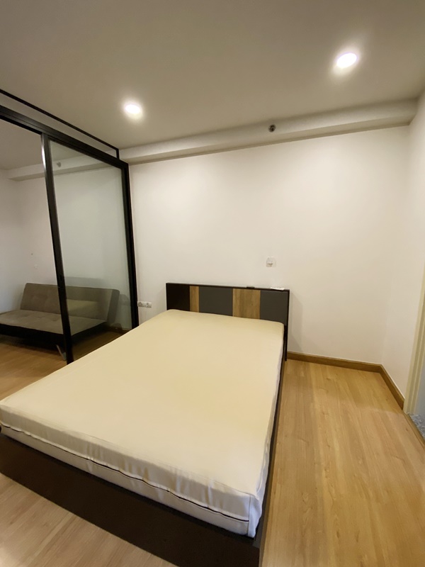 ให้เช่าคอนโด ศุภาลัย เวอเรนด้า ประชาชื่น พื้นที่ 33 ตร.ม. สตูดิโอ เช่า 8,500 บ/ด