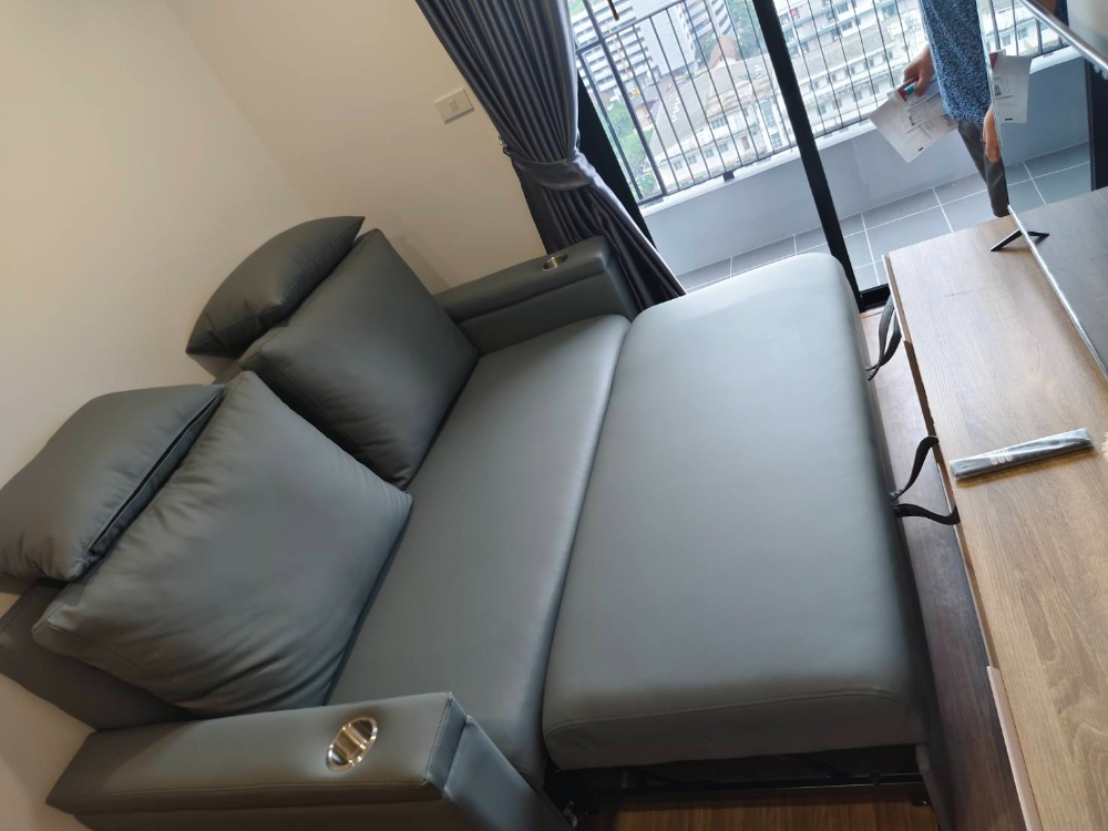 ให้เช่าคอนโด เดอะ ลีฟวิ่น เพชรเกษม พื้นที่ 33 ตรม. 1 ห้องนอน เช่า 15,000 บาท