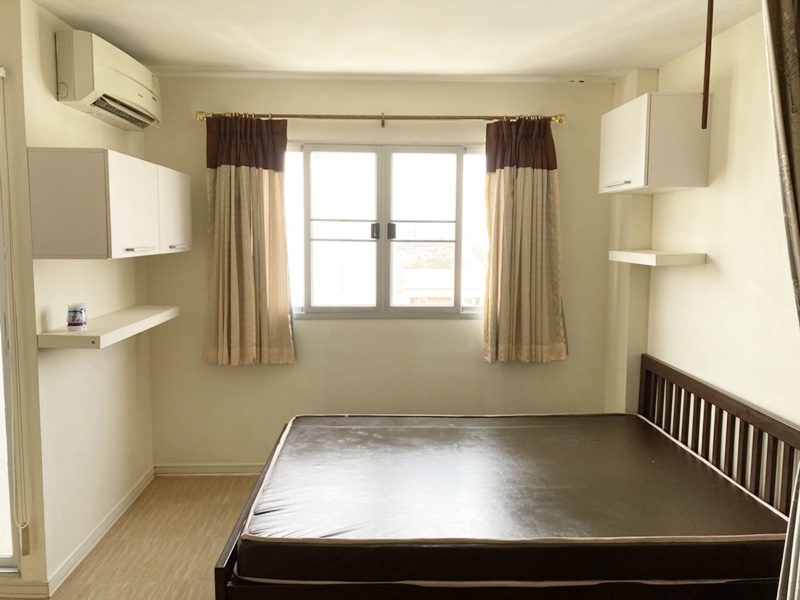 ขายคอนโดลุมพินี คอนโดทาวน์ รัตนาธิเบศร์ 25 ตร.ม. สตูดิโอ ขาย 1.05 ล้านบาท