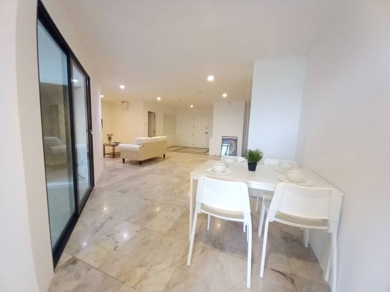 ให้เช่าคอนโดเดอะ วอเตอร์ฟอร์ด พาร์ค สุขุมวิท 53 85 ตร.ม. 1 ห้องนอน ให้เช่า 35,000 บ/ด