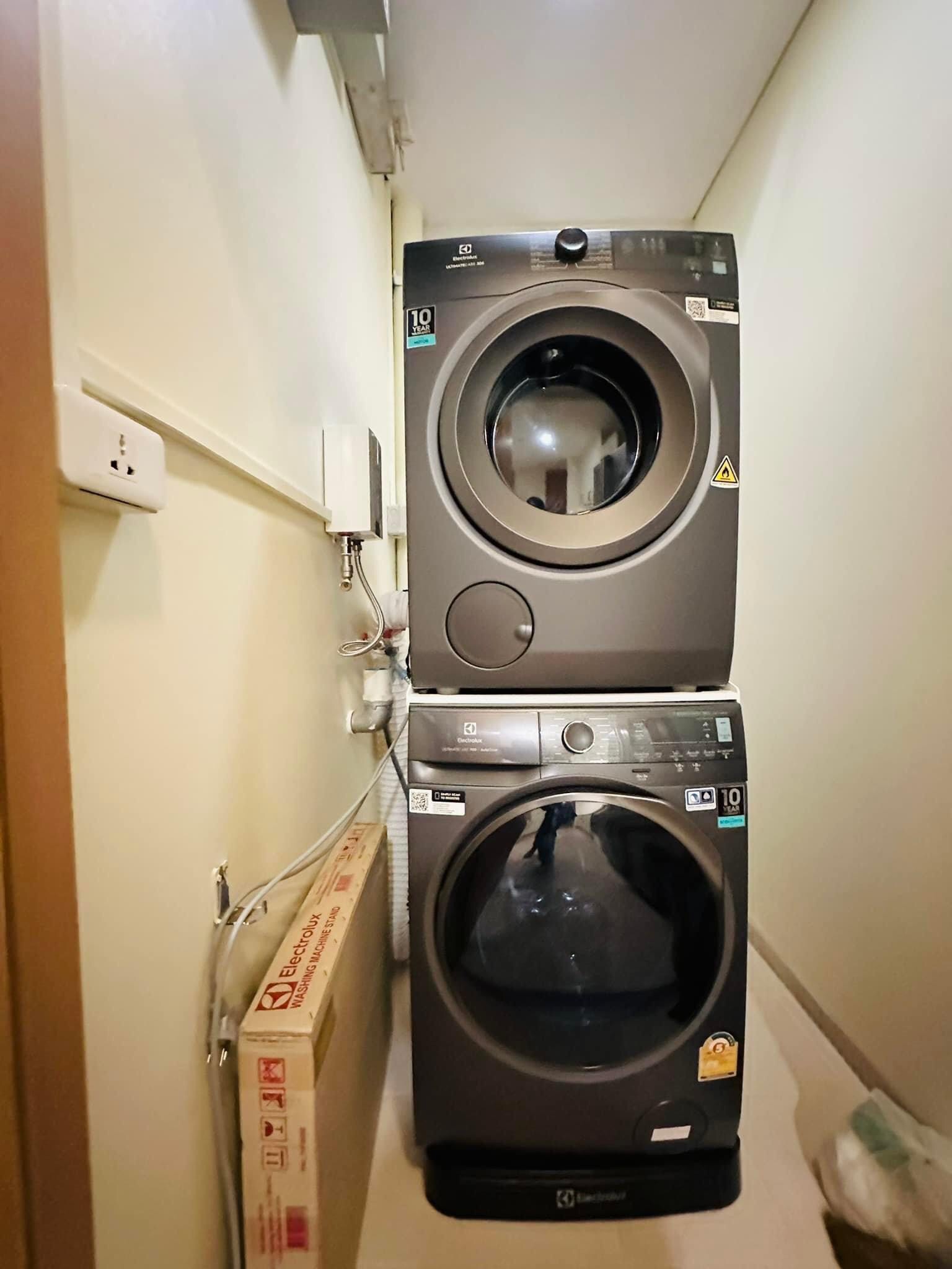 ให้เช่า เดอะ รอยัล ศาลาแดง พื้นที่ 162 ตรม. 3 ห้องนอน เช่า 85,000 บาท/เดือน