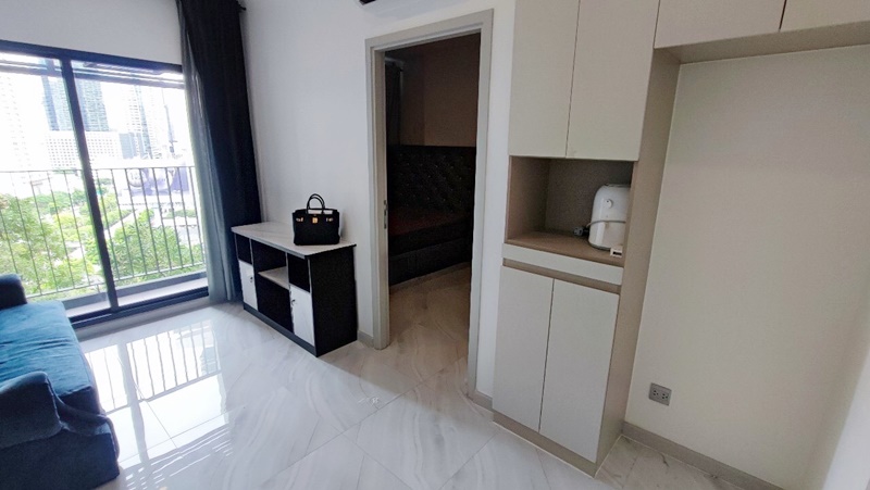 ขาย/ให้เช่า ไนท์ บริดจ์ ไพร์ม สาทร 26 ตร.ม. 1 ห้องนอน เช่า 15,000 บ/ด ขาย 4.2 ล้านบาท