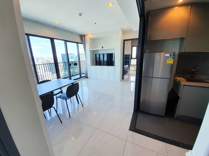 ให้เช่าคอนโด ซี เอกมัย พื้นที่ 100 ตร.ม. 3 ห้องนอน เช่า 58,000 บ/ด