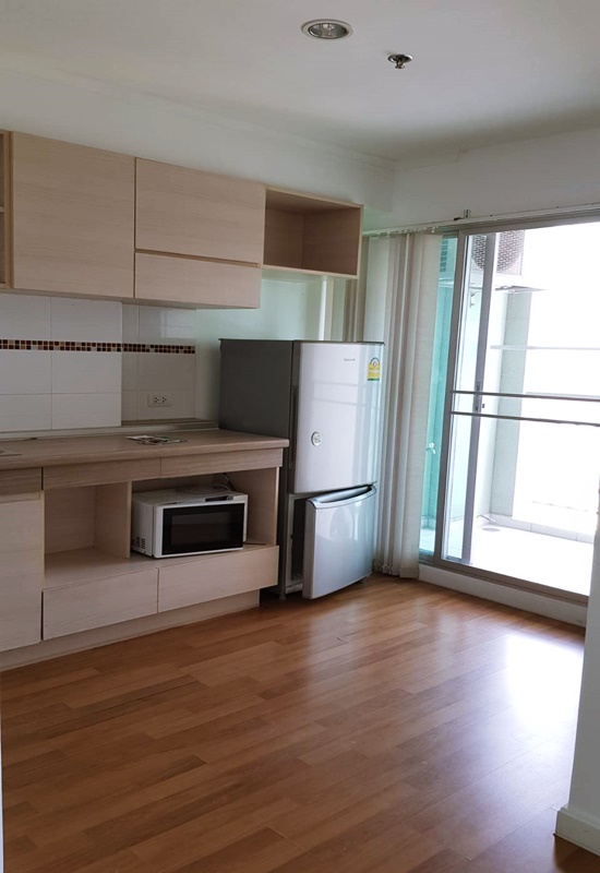 ขายคอนโด ลุมพินี เพลส รัชโยธิน พื้นที่ 28.02 ตร.ม. 1 ห้องนอน ขาย 2.8 ล้านบาท