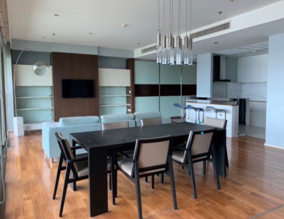 ให้เช่าคอนโด เดอะ เลค พื้นที่ 183 ตร.ม. 2 ห้องนอน เช่า 100,000 บ/ด