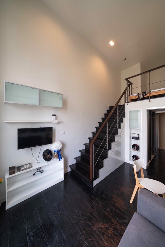 ให้เช่าคอนโด แอชตัน มอร์ฟ 38 พื้นที่ 35 ตร.ม. 1 ห้องนอน (ดูเพล็กซ์) เช่า 25,000 บ/ด