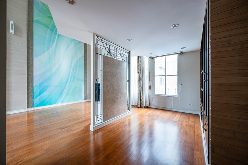 ให้เช่าทาวน์โฮม 4 ชั้น ย่านสุขุมวิท พื้นที่ 30 ตรว. 4 ห้องนอน เช่า 85,000 บ/ด