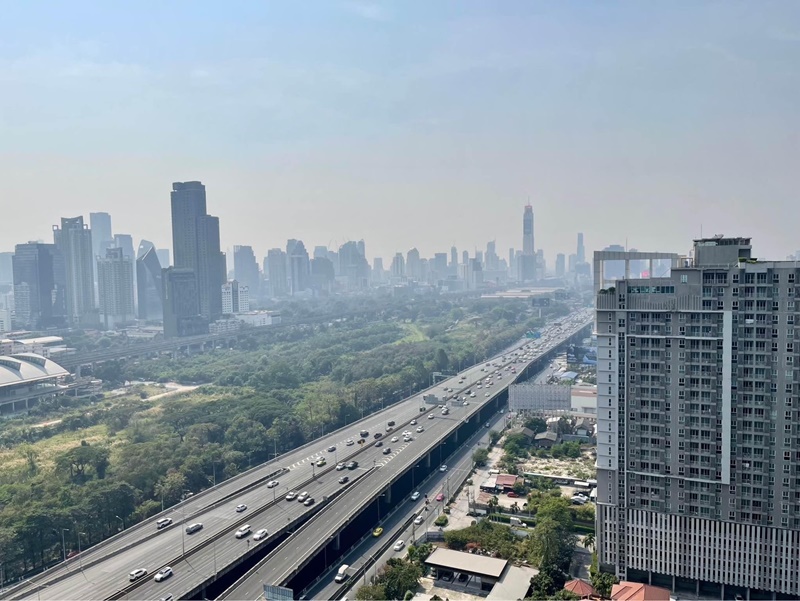 ให้เช่าคอนโด เดอะ เบส พาร์ค อีสท์ พื้นที่ 31 ตรม. 1 ห้องนอน เช่า 19,000 บ/ด