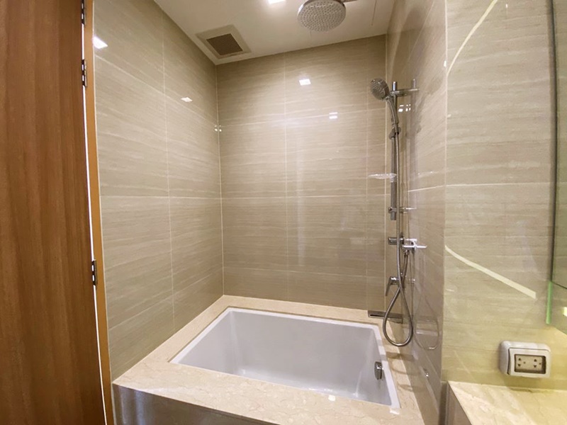 ให้เช่าคอนโด โนเบิล บี เทอร์ตี้ทรี พื้นที่ 52 ตร.ม. 2 ห้องนอน เช่า 52,000 บ/ด