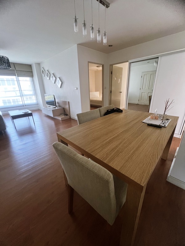 ให้เช่าคอนโด วัน รัชดา-ลาดพร้าว 61 ตรม. 2 ห้องนอน เช่า 18,000 บาท/เดือน