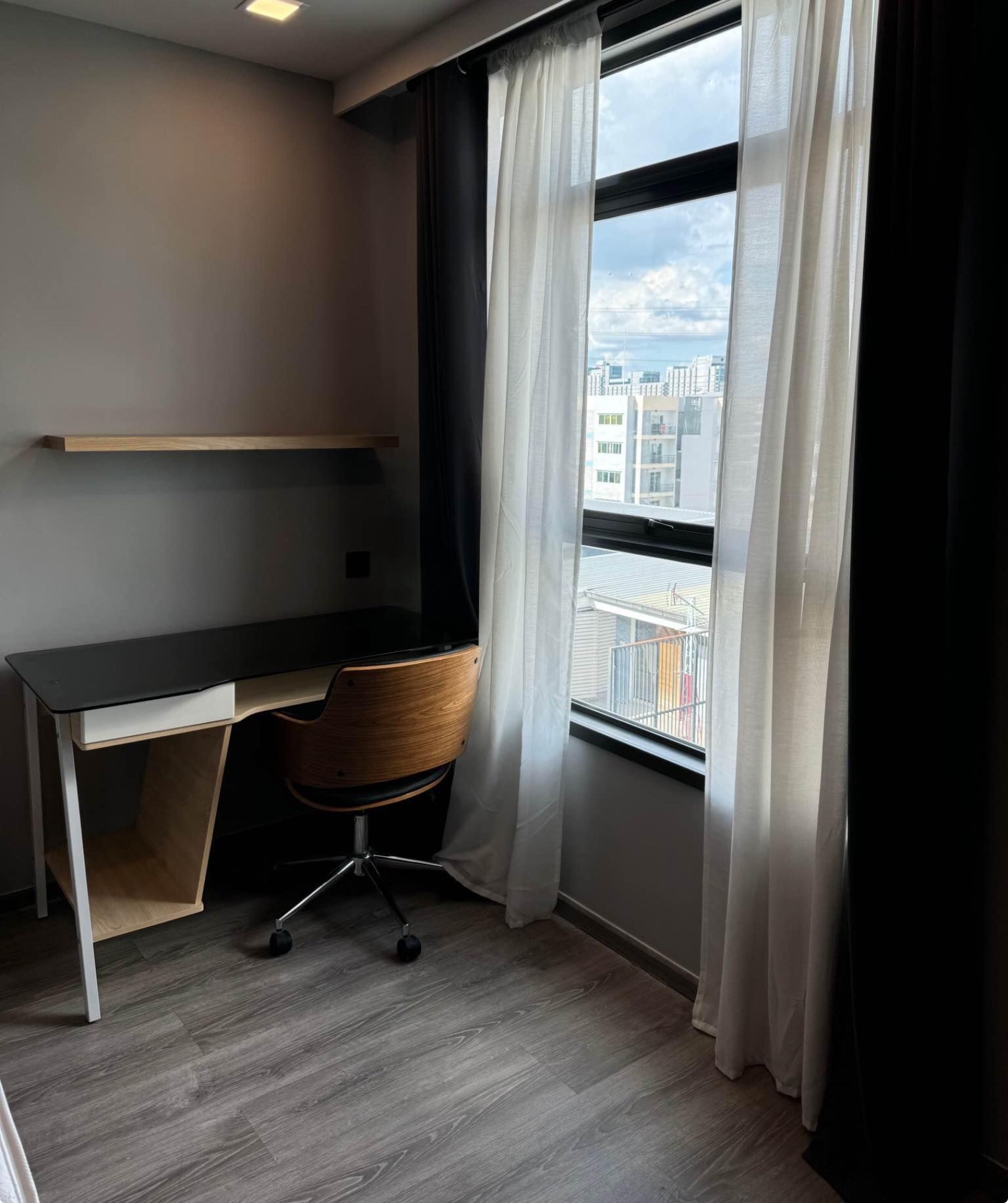 ให้เช่า มาเอสโตร 19 รัชดา 19 - วิภา พื้นที่ 30 ตรม. 1 ห้องนอน ราคาเช่า 18,000 บาท/เดือน