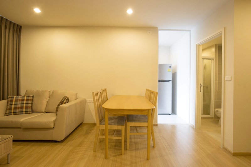 ขายคอนโด เดอะ เบส แจ้งวัฒนะ พื้นที่ 49 ตรม. 2 ห้องนอน ขาย 4.9 ล้านบาท