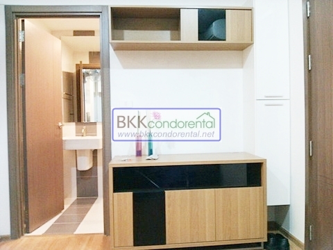 ขายคอนโด เดอะ เบส สุขุมวิท 77 ตึก B ชั้น 11 พื้นที่ 30 ตรม. 1 ห้องนอน.