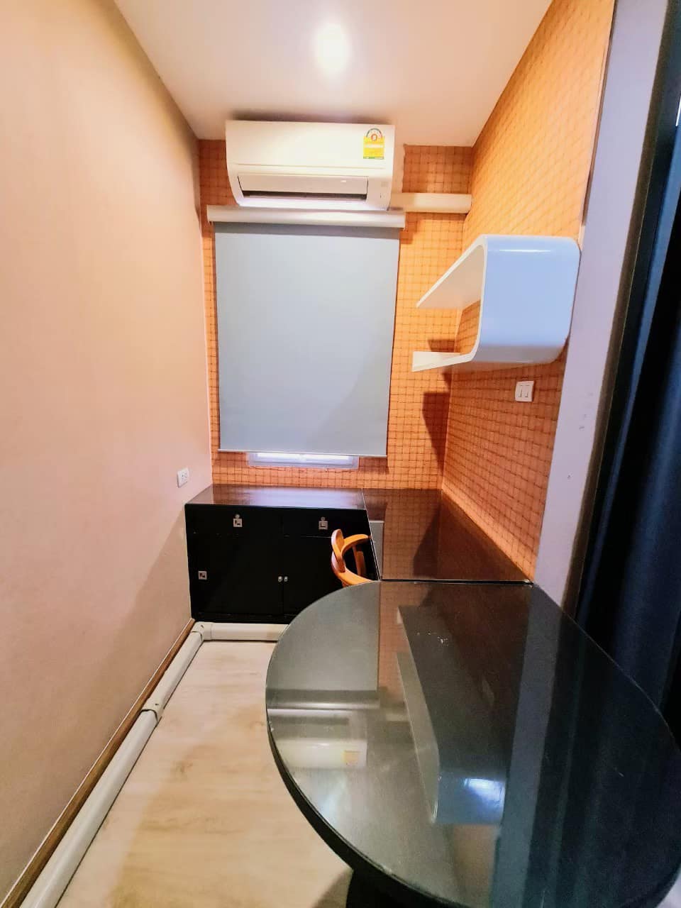 ให้เช่าคอนโด บ้าน กลางกรุง รีสอร์ท พื้นที่ 46 ตรม. 1 ห้องนอน ราคาเช่า 13,000 /เดือน