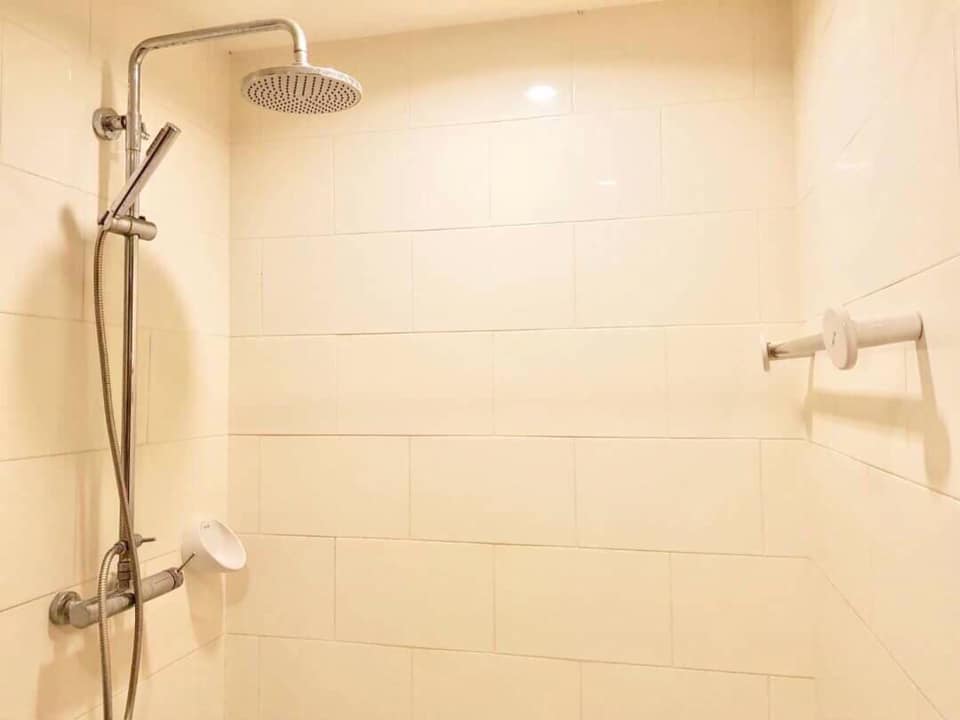 ให้เช่าคอนโด พีจี พระราม 9 ชั้น 9 พื้นที่ 30 ตรม. สตูดิโอ เช่า 12,000 บาท/เดือน