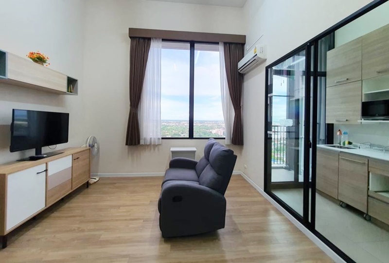 ขาย/ให้เช่า บลอสซั่ม คอนโด แอท แฟชั่น อัลติจูด 41 ตร.ม. เช่า 12,000 บ/ด ขาย 2.75 ล.